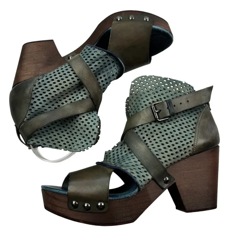 Free People Rendering Laser Cut Mesh Leather Boho Hippie Clog Women's Size 40/9